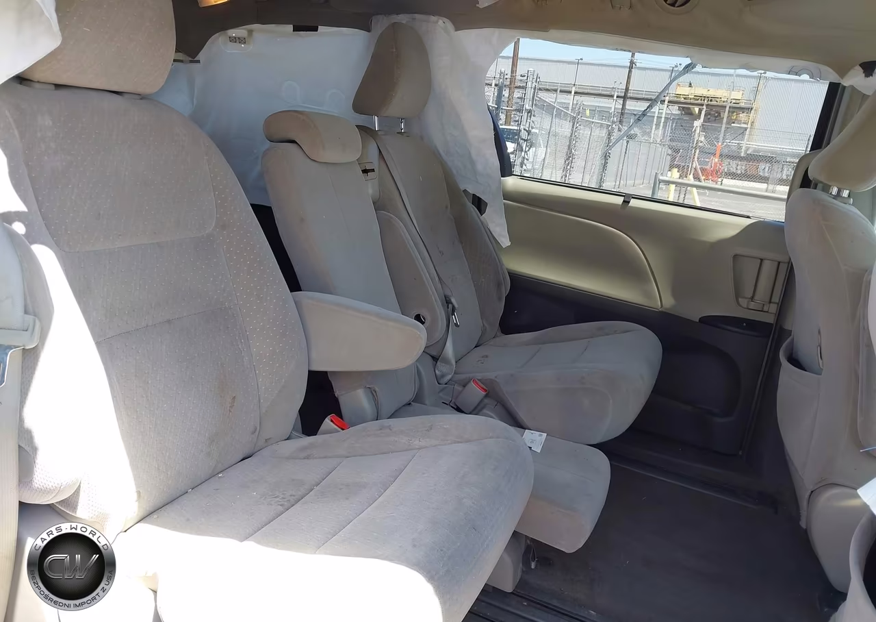 2017 Toyota Sienna Le 8 Passenger VIN:5TDKZ3DC2HS841184 - 8