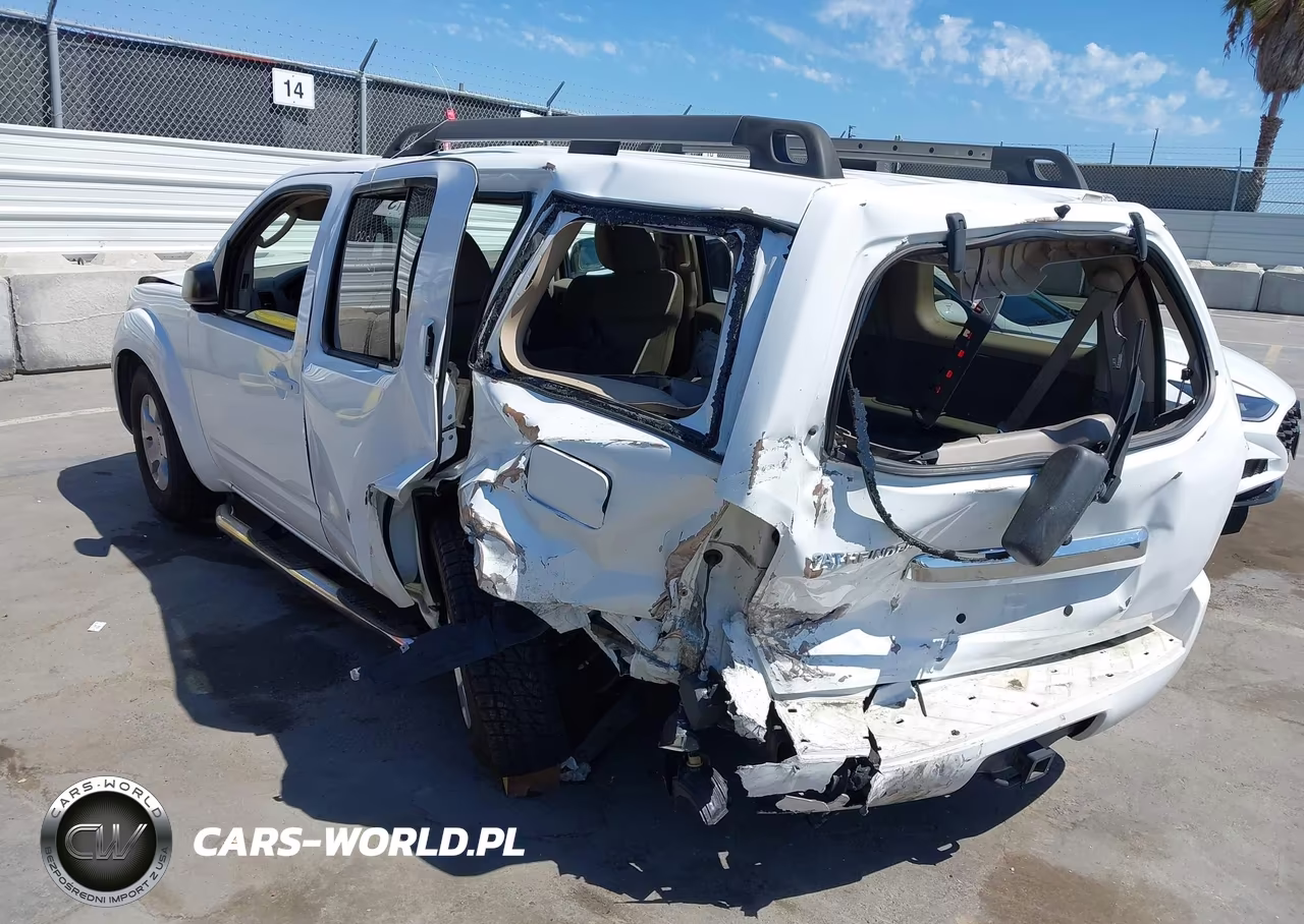2010 Nissan Pathfinder S Fe+ VIN:5N1AR1NN3AC601547 - 3