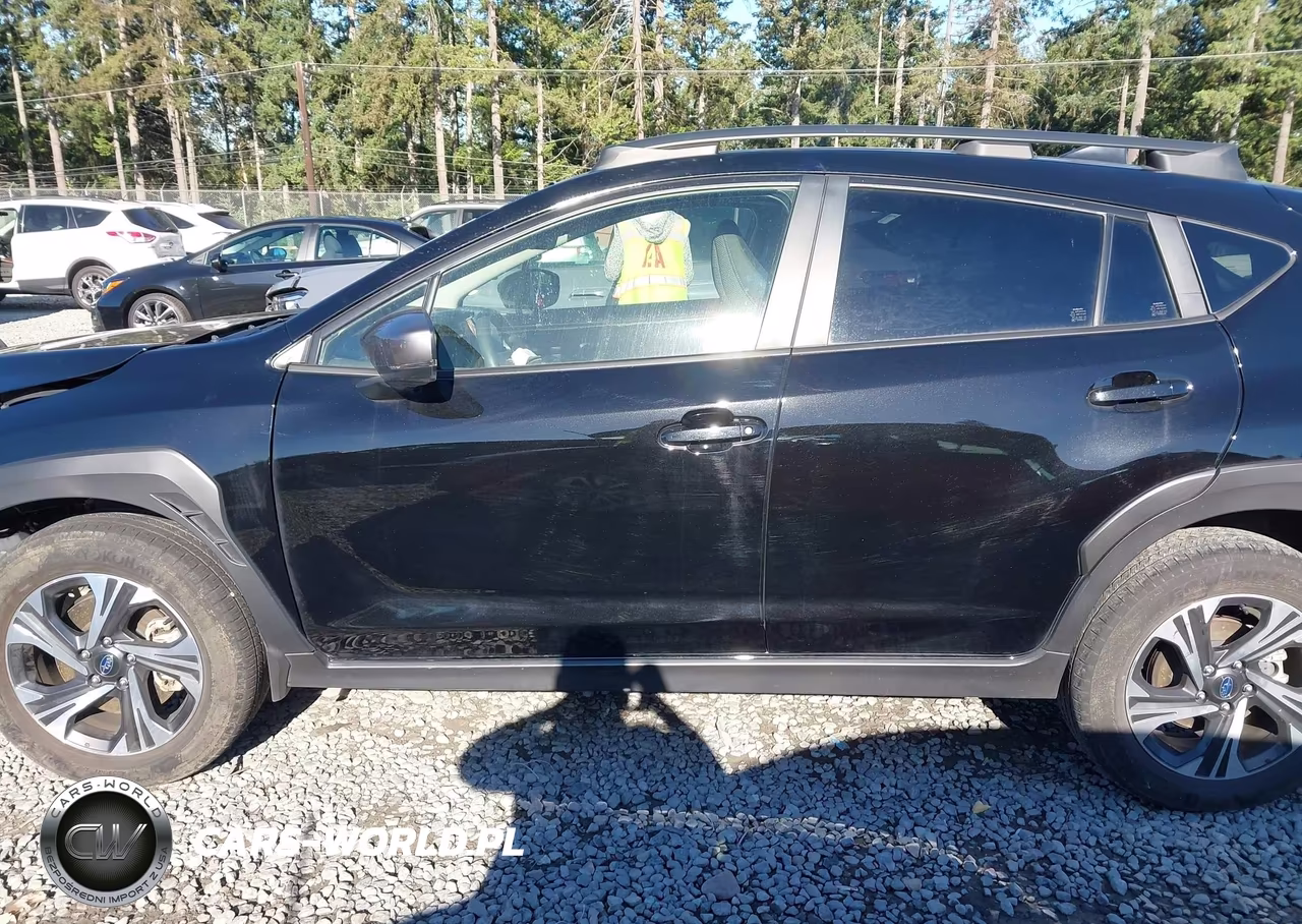 2024 Subaru Crosstrek Premium VIN:JF2GUADC6RH253918 - 15