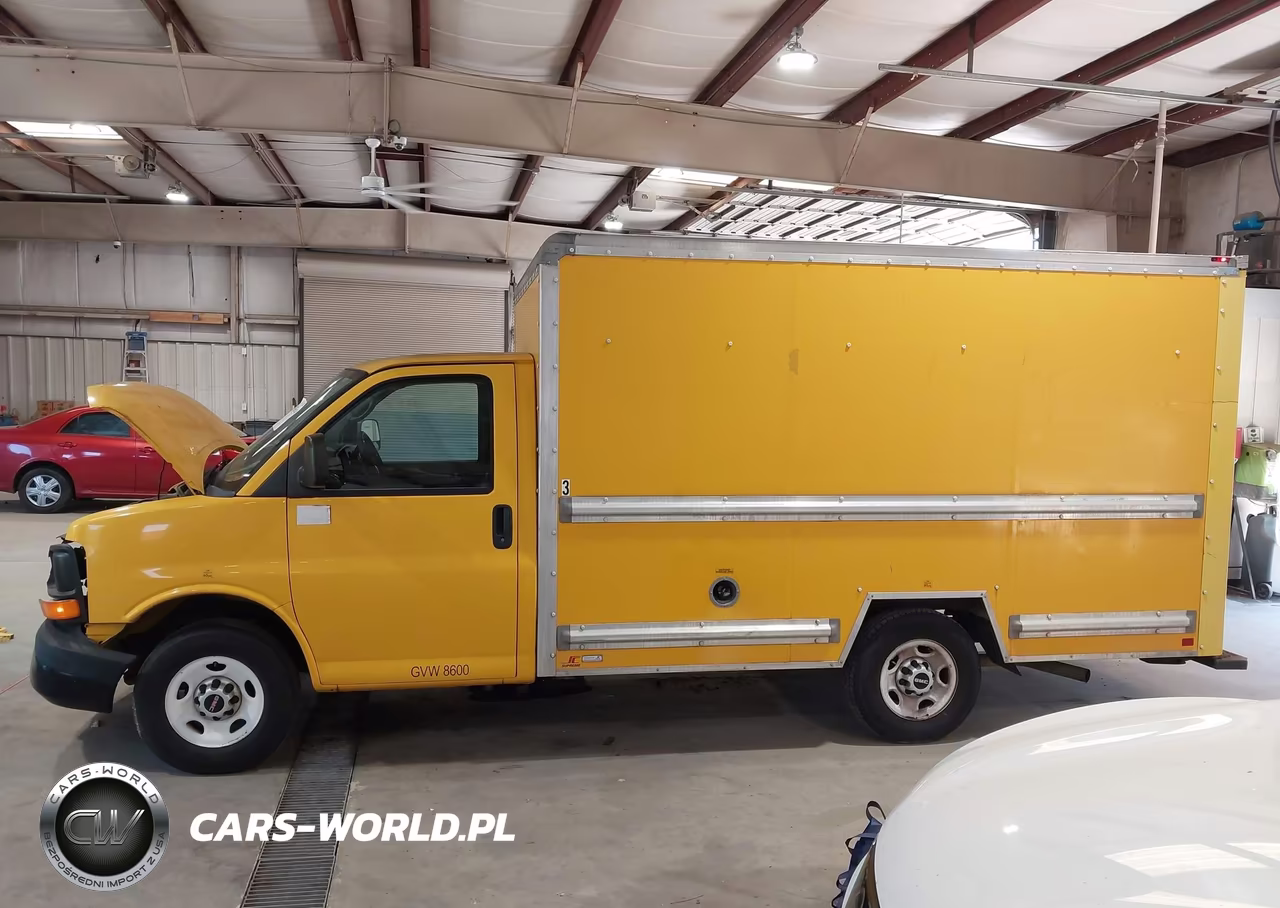 2011 GMC Savana Cutaway Work Van VIN:1GDY72CA5B1901047 - 14