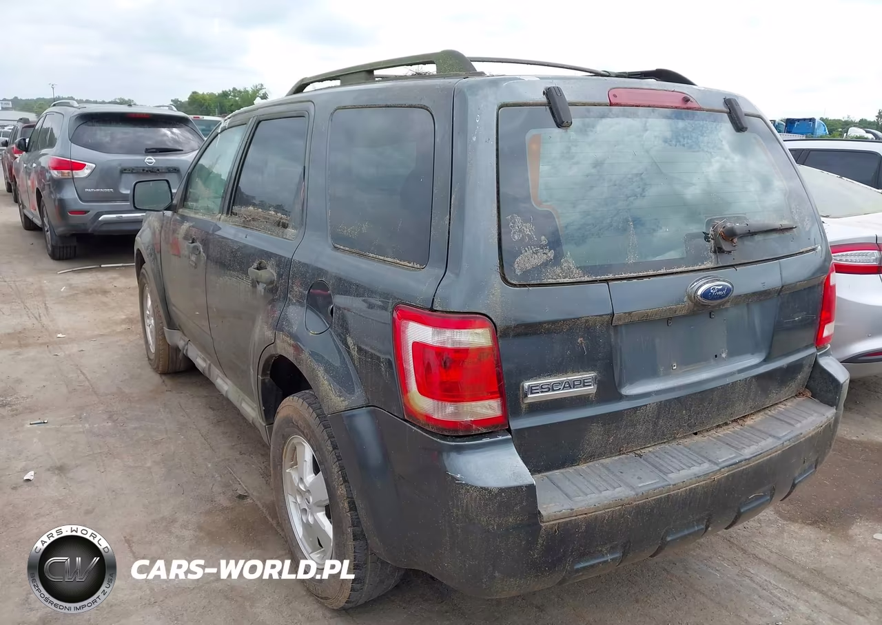 2009 Ford Escape Xlt VIN:1FMCU03G19KB86557 - 3