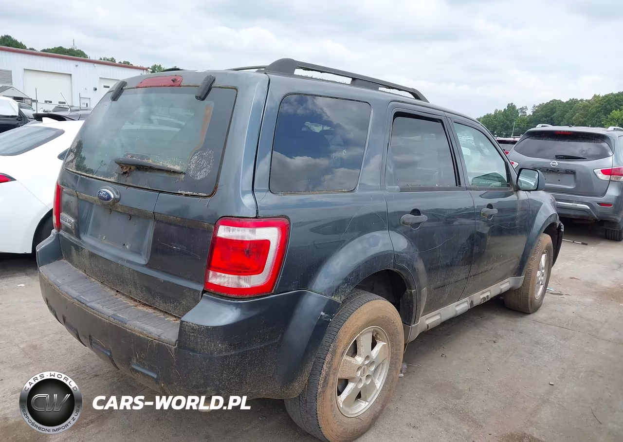 2009 Ford Escape Xlt VIN:1FMCU03G19KB86557 - 4