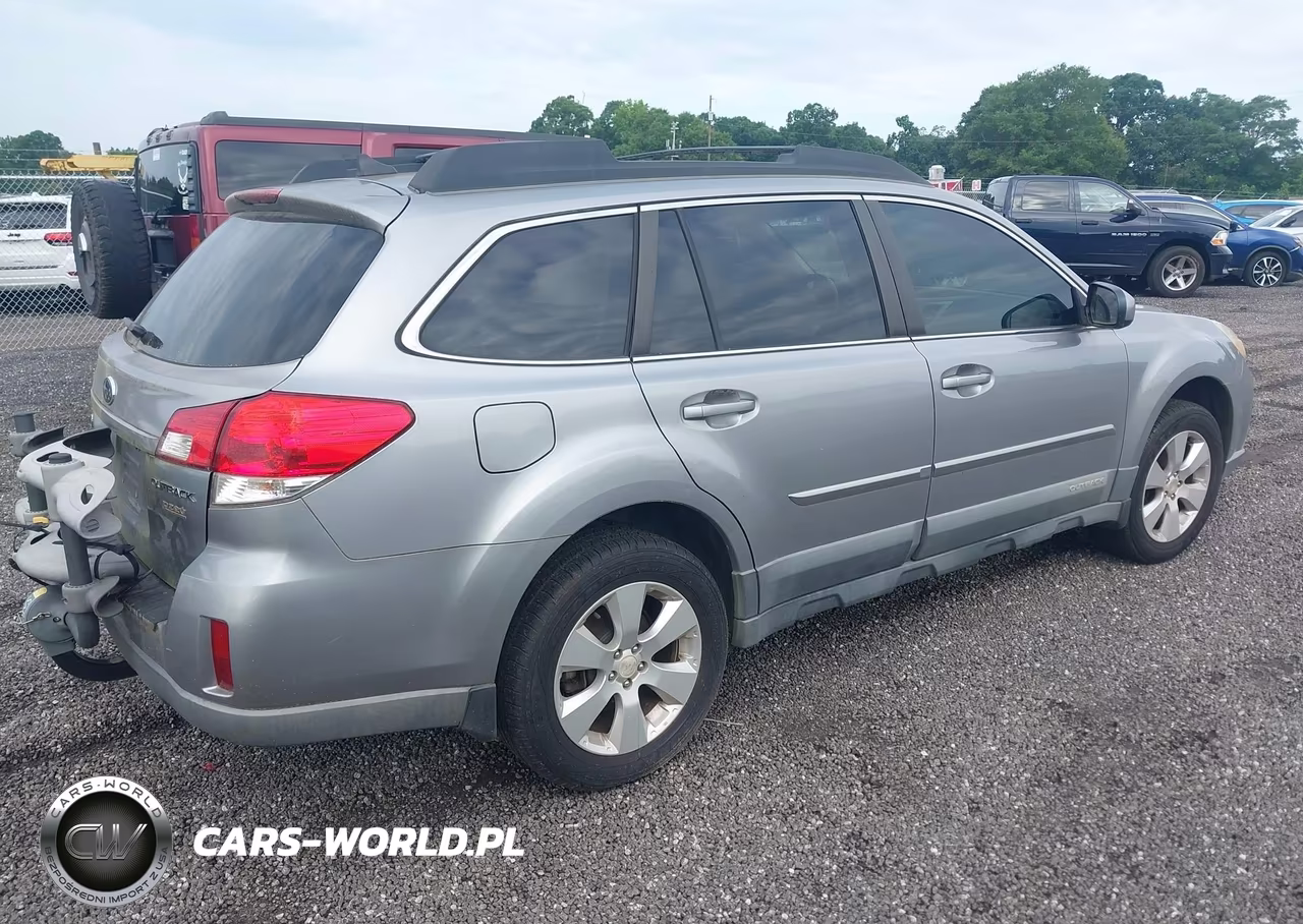 2011 Subaru Outback 2.5I Limited VIN:4S4BRBKC5B3399681 - 4
