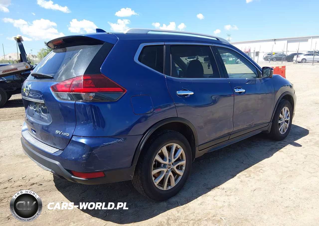 2018 Nissan Rogue Sv VIN:JN8AT2MV6JW307057 - 4