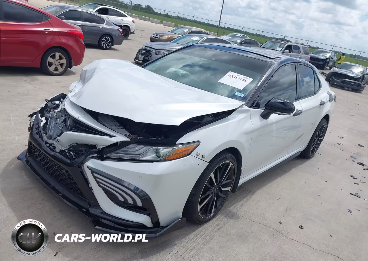 TOYOTA CAMRY XSE VIN:4T1BZ1HK5KU029950 - 2