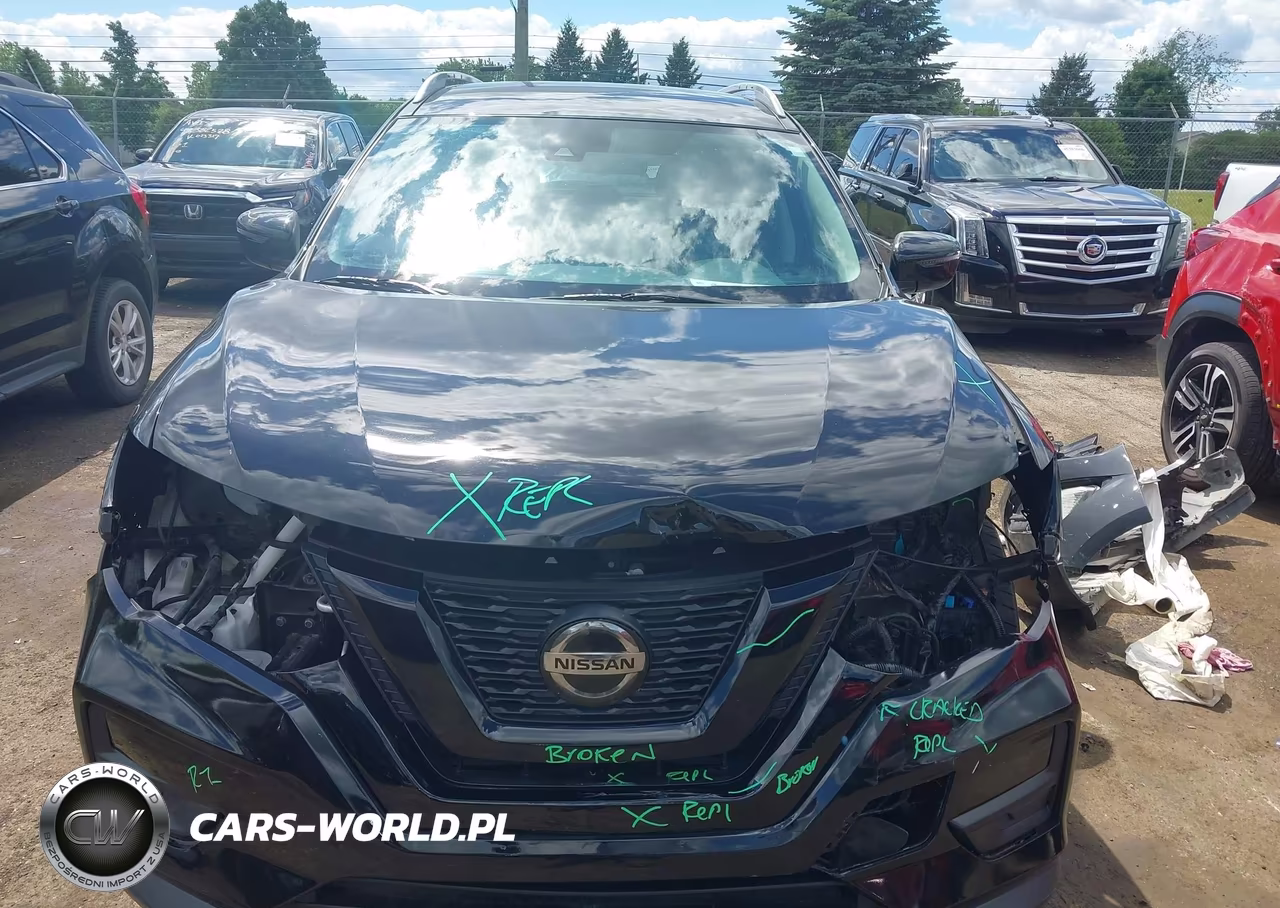 2019 Nissan Rogue S VIN:5N1AT2MT9KC828251 - 12