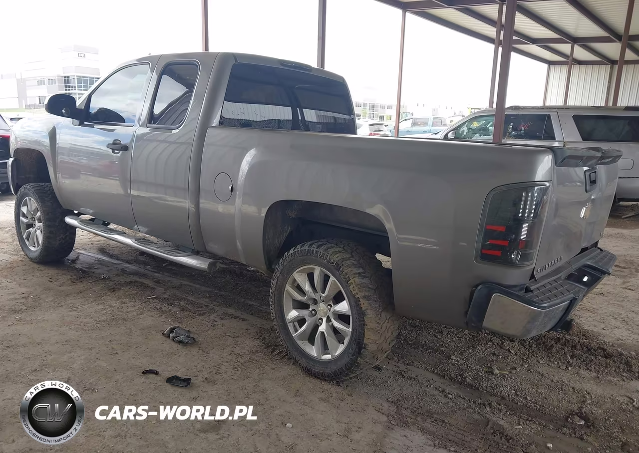 2008 Chevrolet Silverado 1500 Lt1 VIN:2GCEC19C281312899 - 3