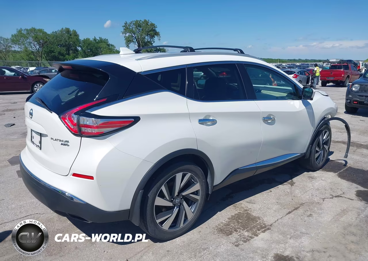 2018 Nissan Murano Platinum VIN:5N1AZ2MH7JN199103 - 4