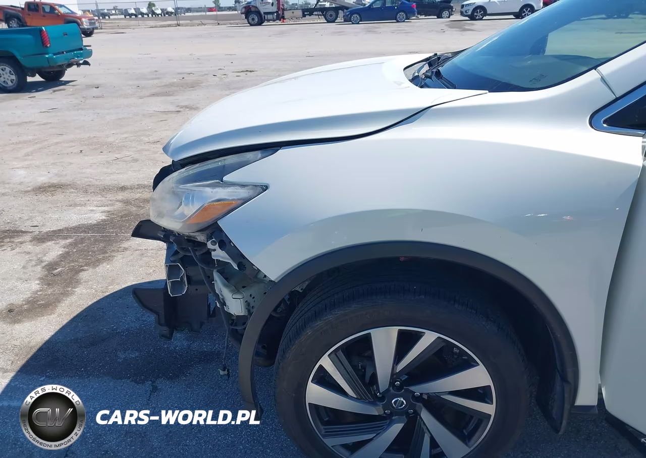 2018 Nissan Murano Platinum VIN:5N1AZ2MH7JN199103 - 6