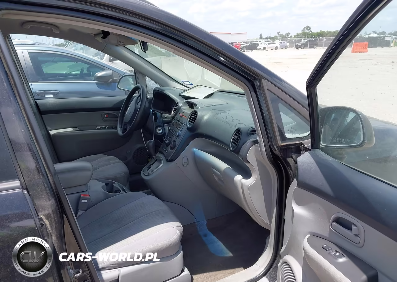2007 Kia Rondo Lx V6 VIN:KNAFG526977082393 - 5