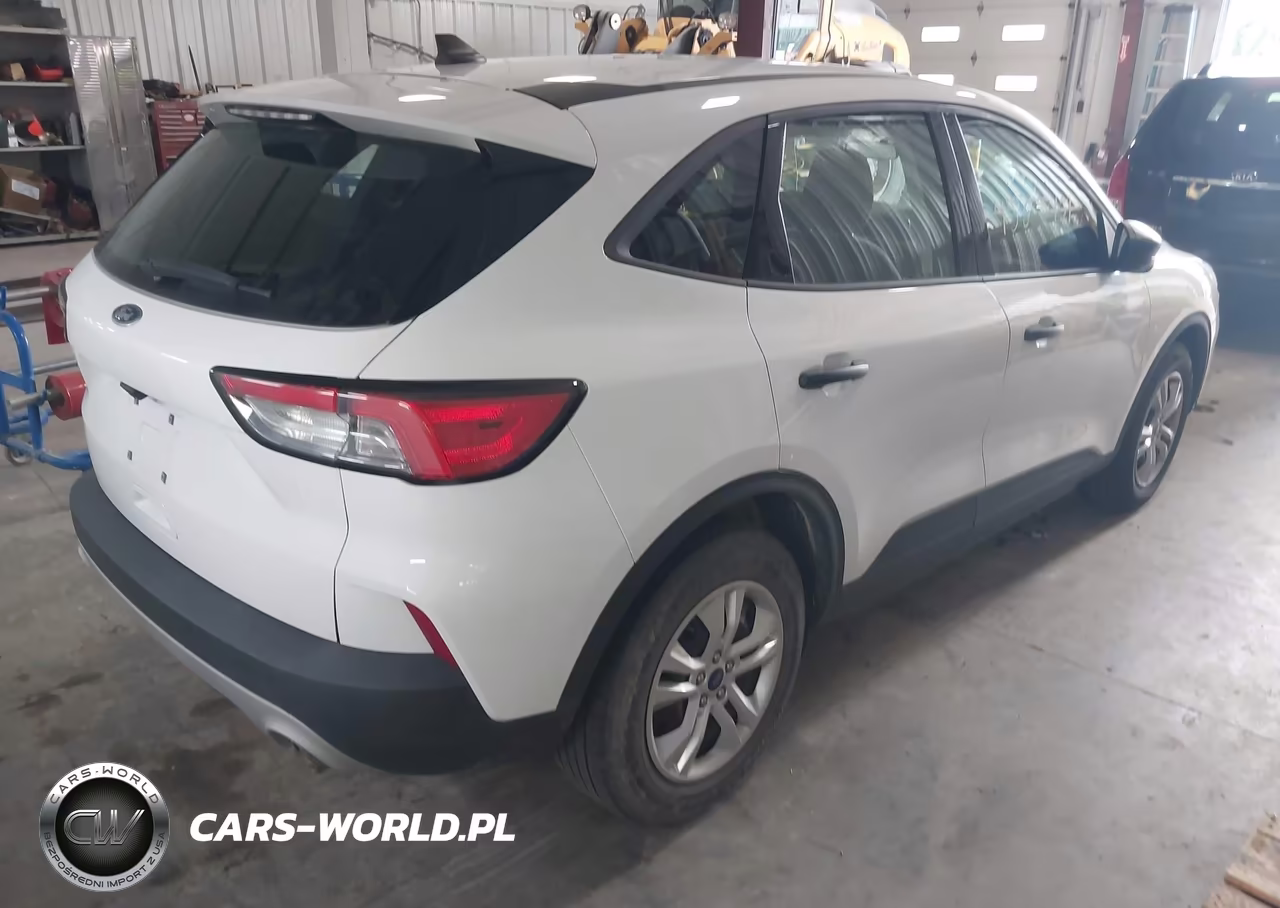2021 Ford Escape S VIN:1FMCU0F67MUA98354 - 4