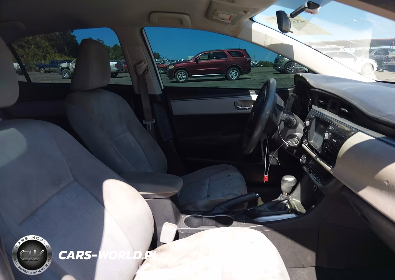 2016 Toyota Corolla Le VIN:5YFBURHE9GP431213 - 5