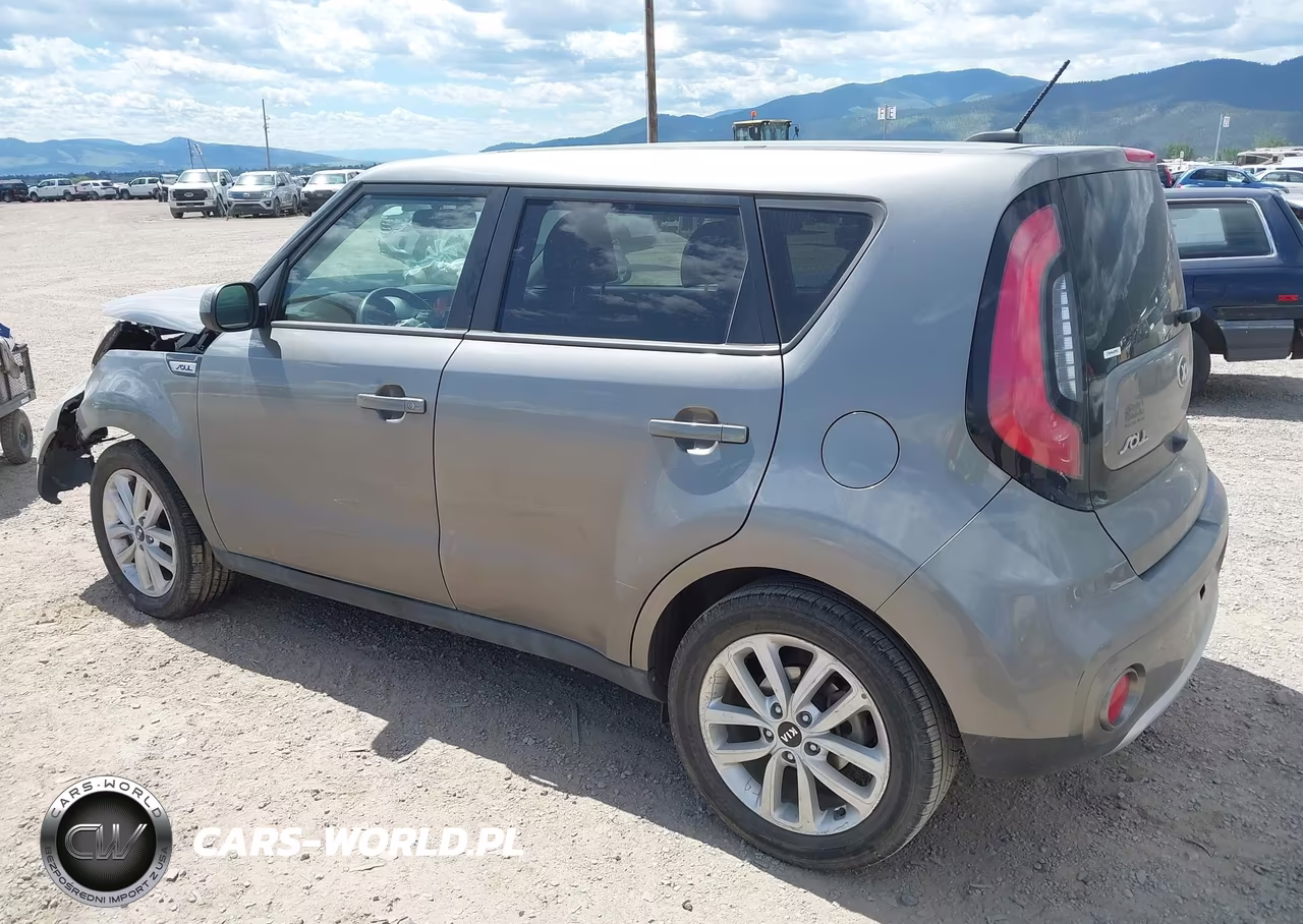 2017 Kia Soul + VIN:KNDJP3A59H7410813 - 3