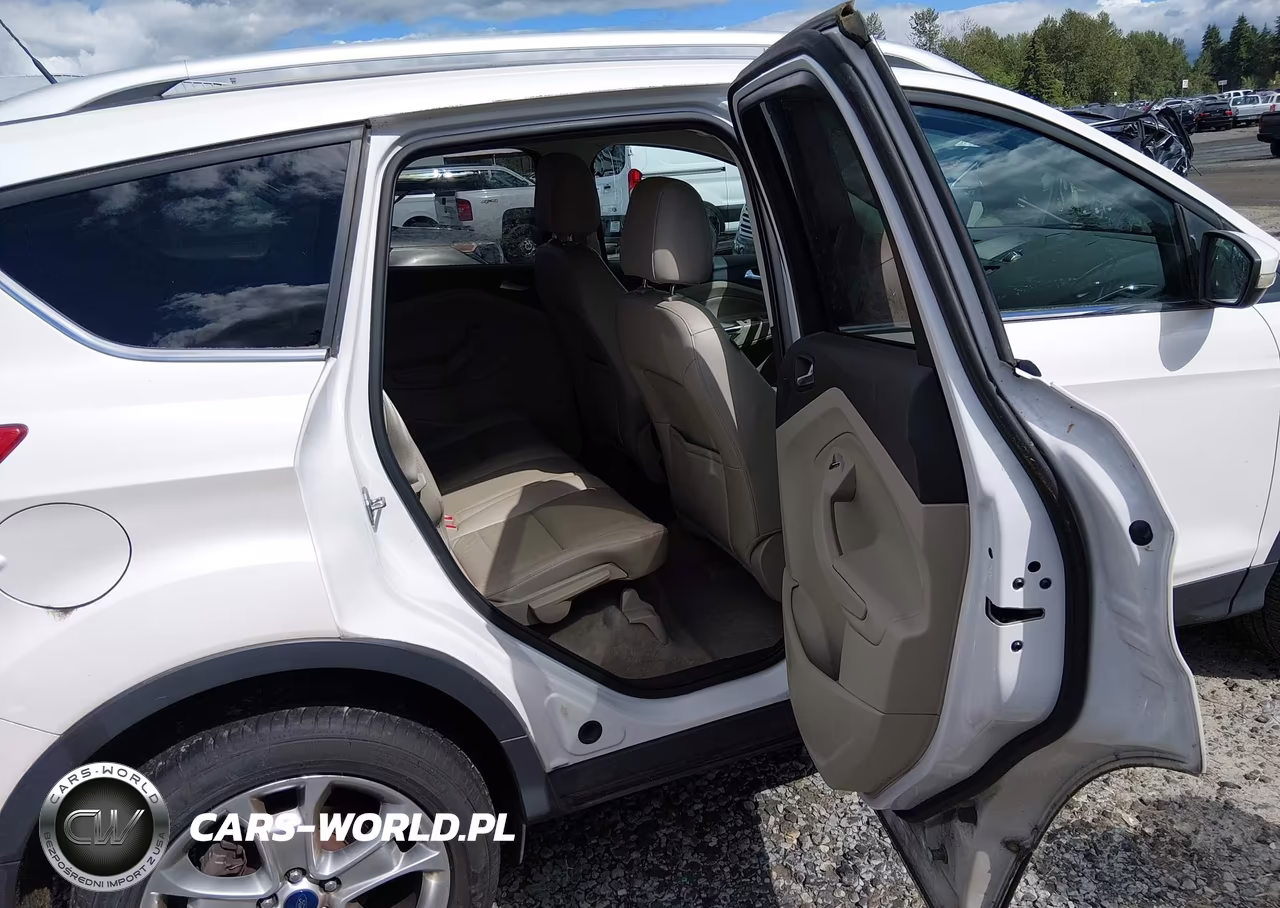 2015 Ford Escape Titanium VIN:1FMCU9J91FUC64506 - 8