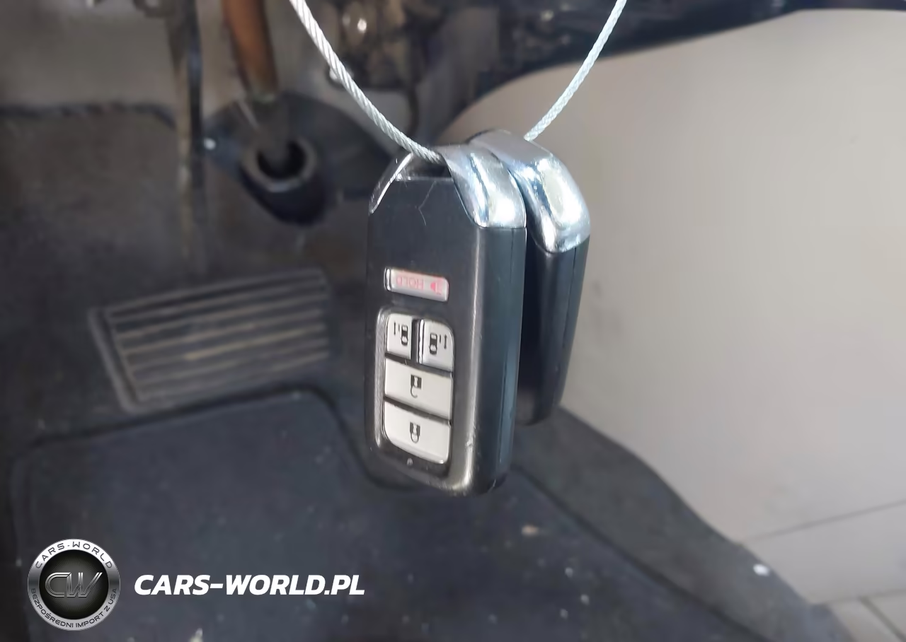 2017 Honda Odyssey Se VIN:5FNRL5H36HB009809 - 11