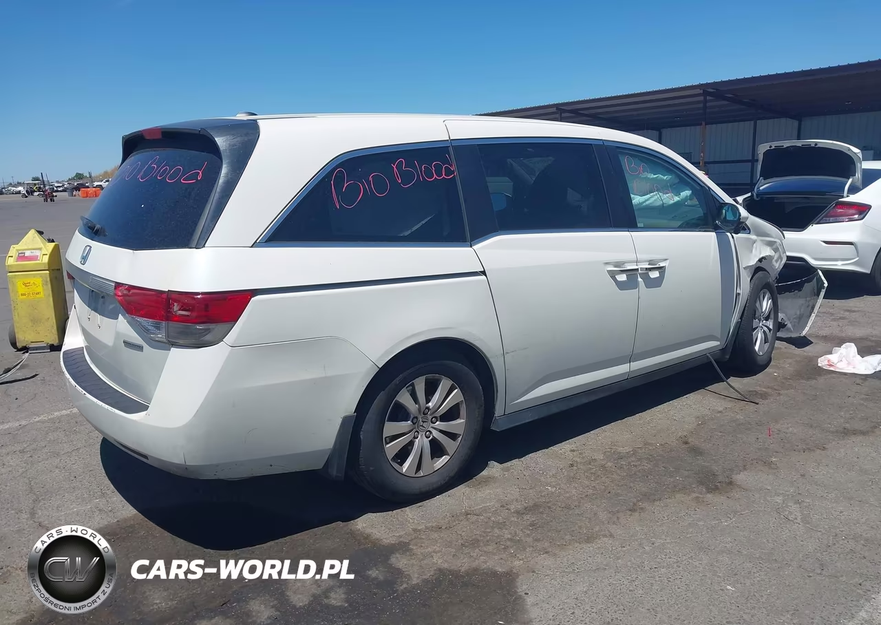 2017 Honda Odyssey Se VIN:5FNRL5H36HB009809 - 4