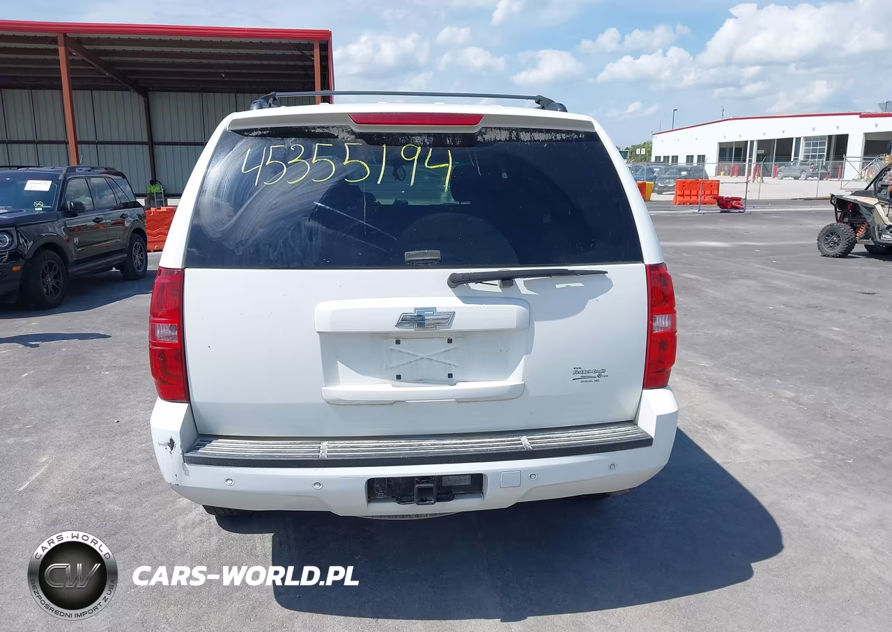 2010 Chevrolet Tahoe Lt VIN:1GNUKBE04AR165151 - 17