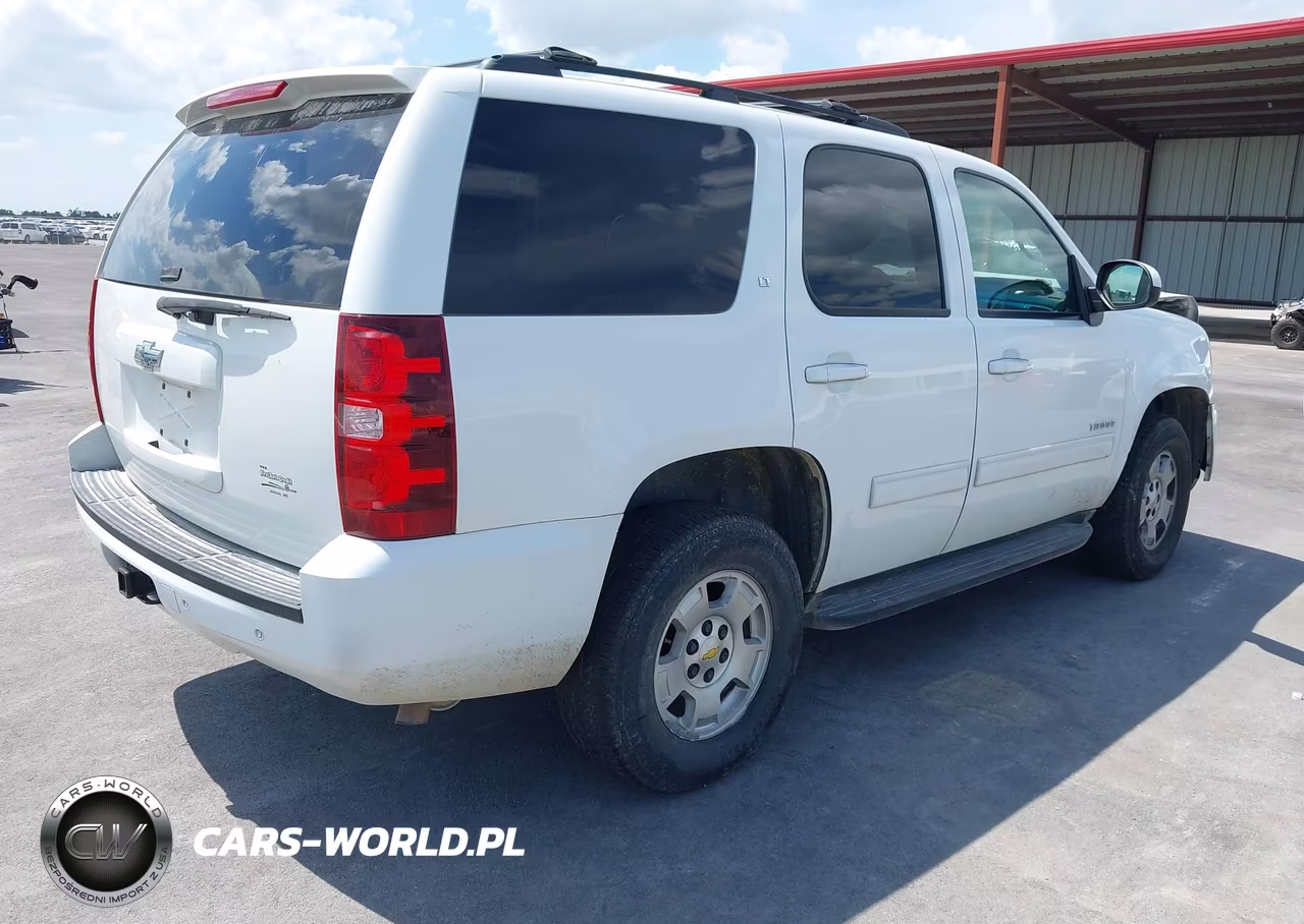 2010 Chevrolet Tahoe Lt VIN:1GNUKBE04AR165151 - 4