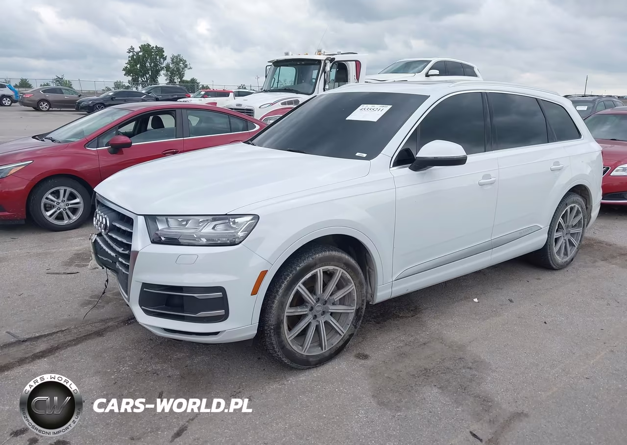 2018 Audi Q7 3.0T Premium VIN:WA1VAAF78JD037878 - 2