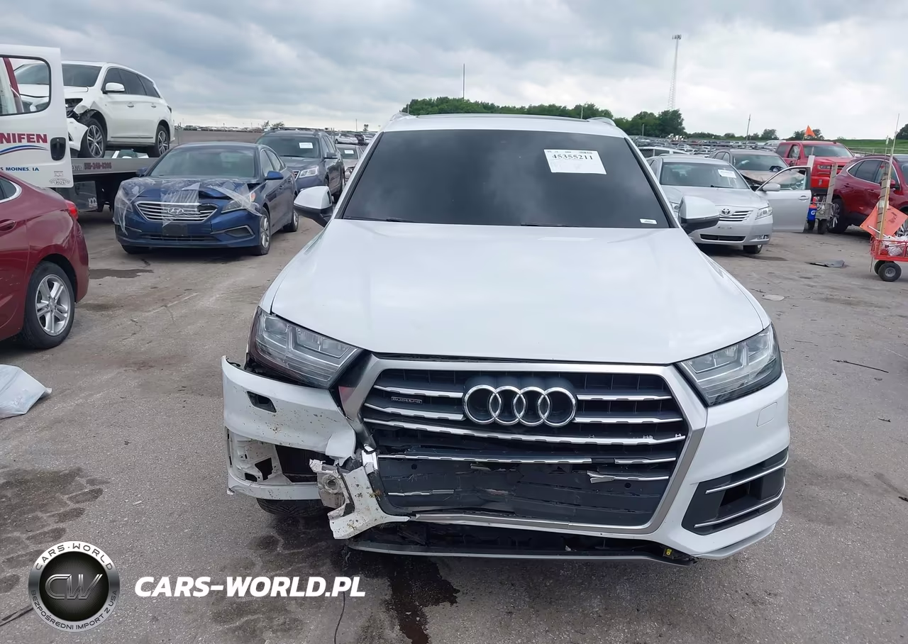 2018 Audi Q7 3.0T Premium VIN:WA1VAAF78JD037878 - 6