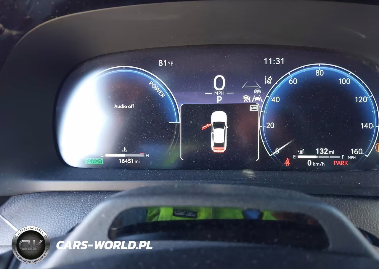 2024 Toyota Crown Platinum VIN:JTDAFAAF1R3009510 - 7