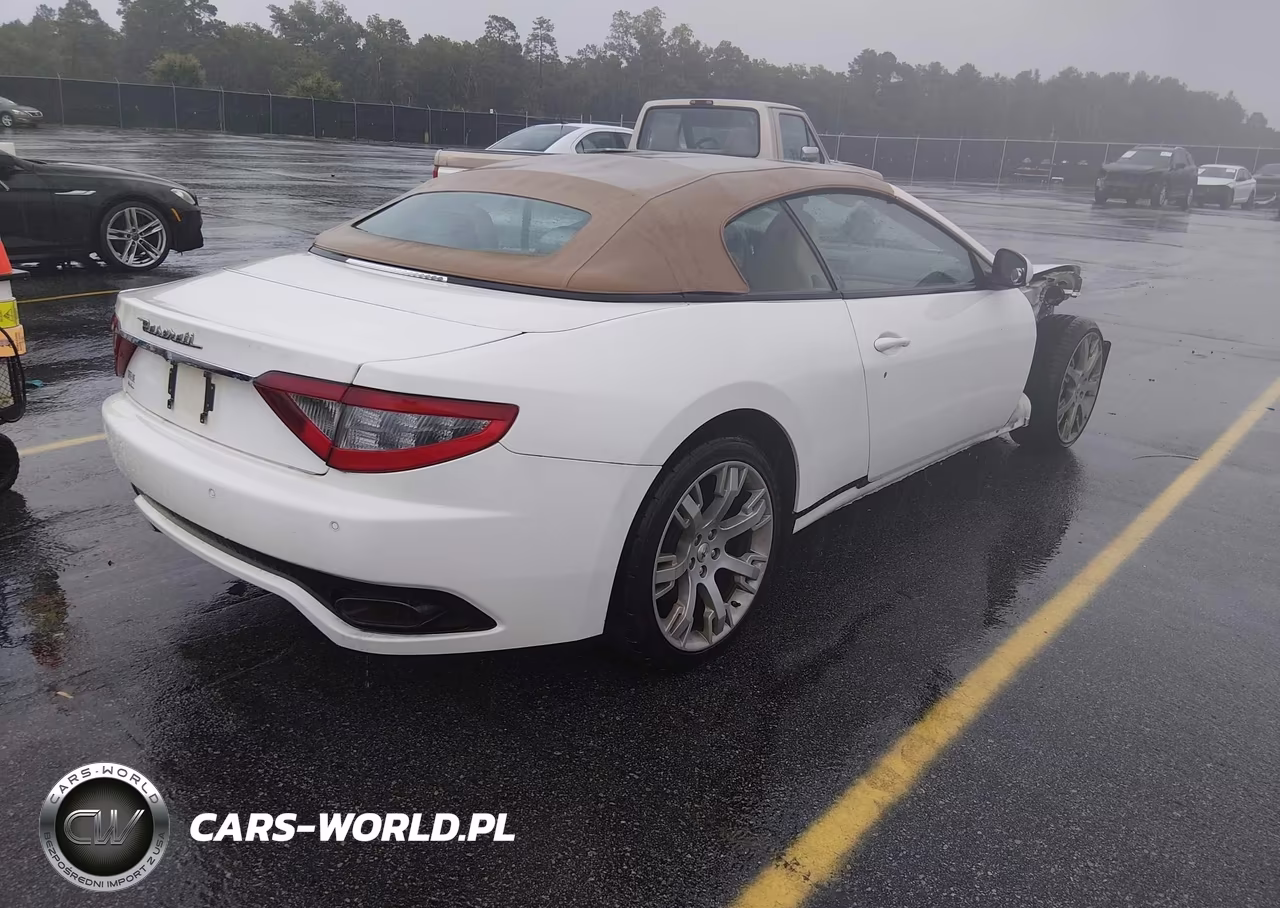 2015 Maserati Granturismo Mc-Mc Centennial-Sport VIN:ZAM45VMA5F0146546 - 4