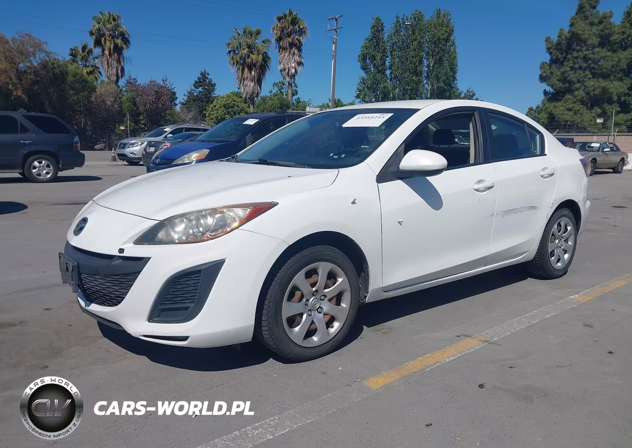 2011 Mazda Mazda3 I Sport VIN:JM1BL1UG9B1441880 - 2