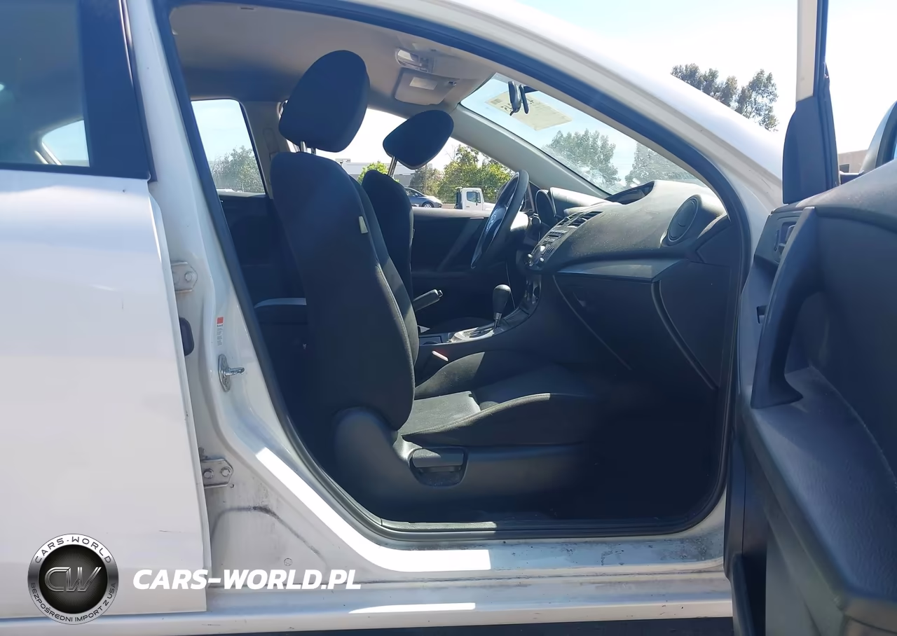 2011 Mazda Mazda3 I Sport VIN:JM1BL1UG9B1441880 - 5