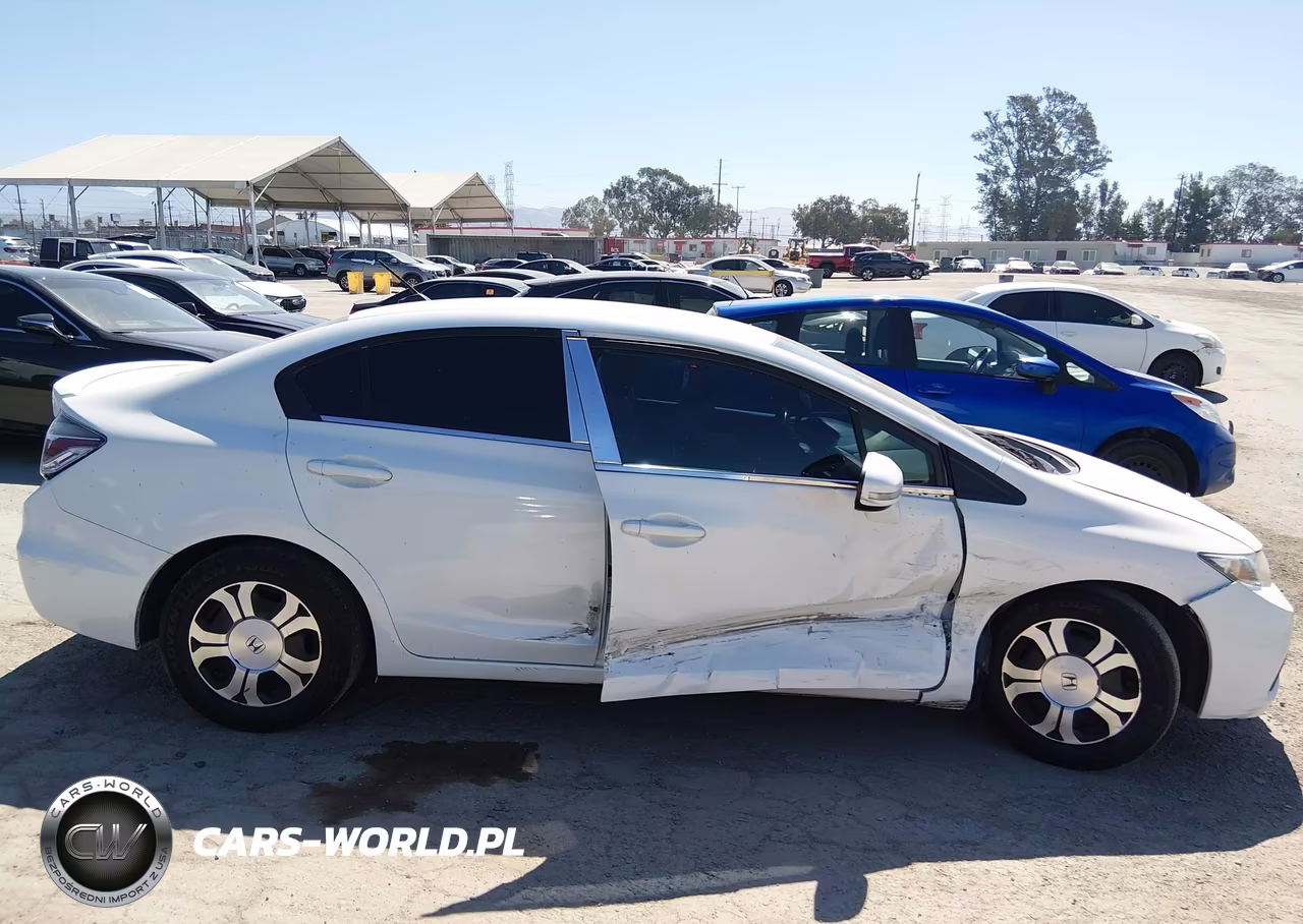 2013 Honda Civic Hybrid VIN:19XFB4F36DE203288 - 13