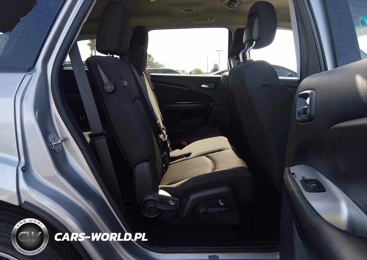 2018 Dodge Journey Se VIN:3C4PDCAB5JT274836 - 8