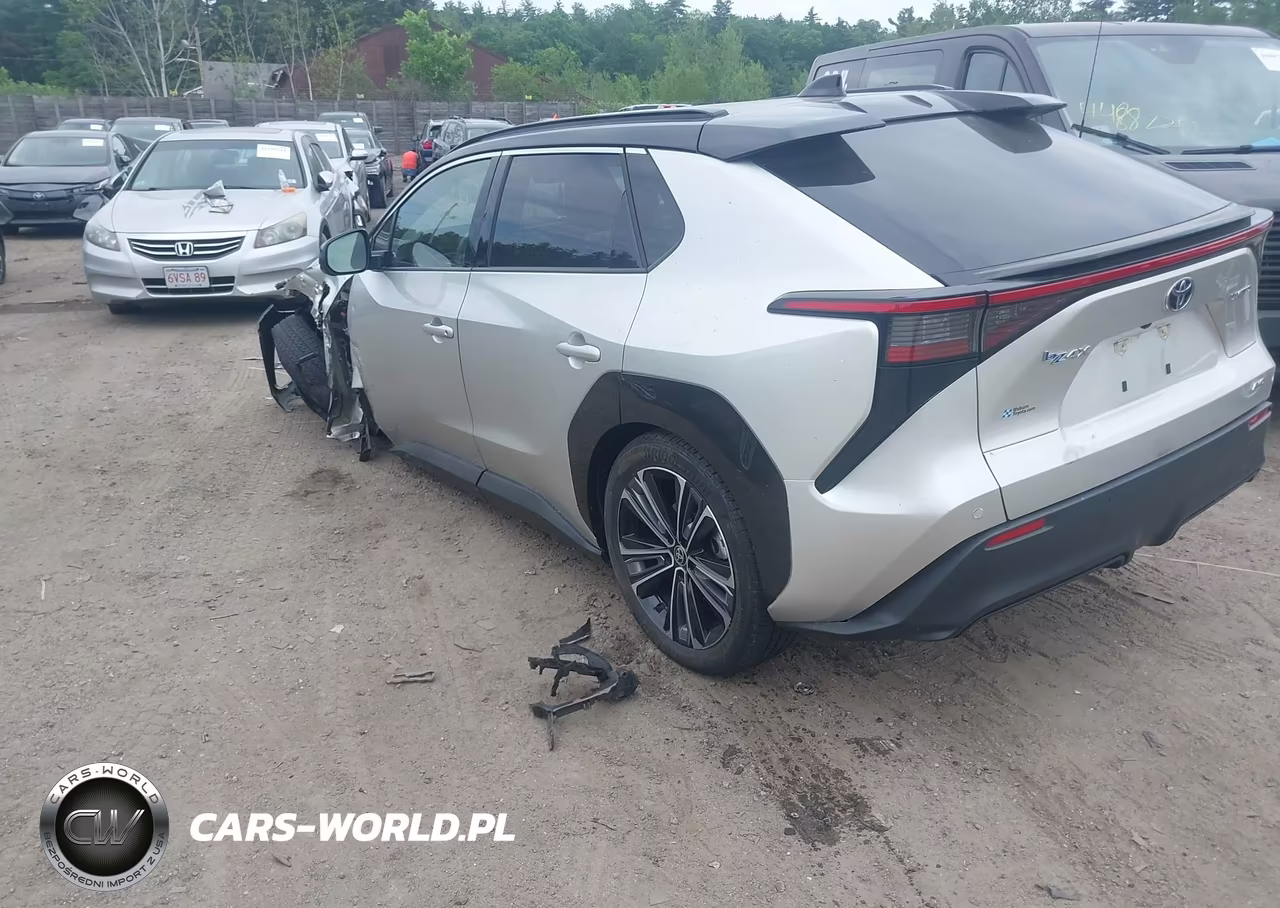 2023 Toyota Bz4X Limited VIN:JTMABACA7PA028312 - 3