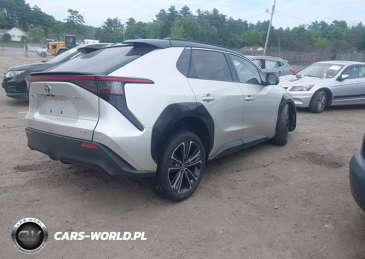 2023 Toyota Bz4X Limited VIN:JTMABACA7PA028312 - 4