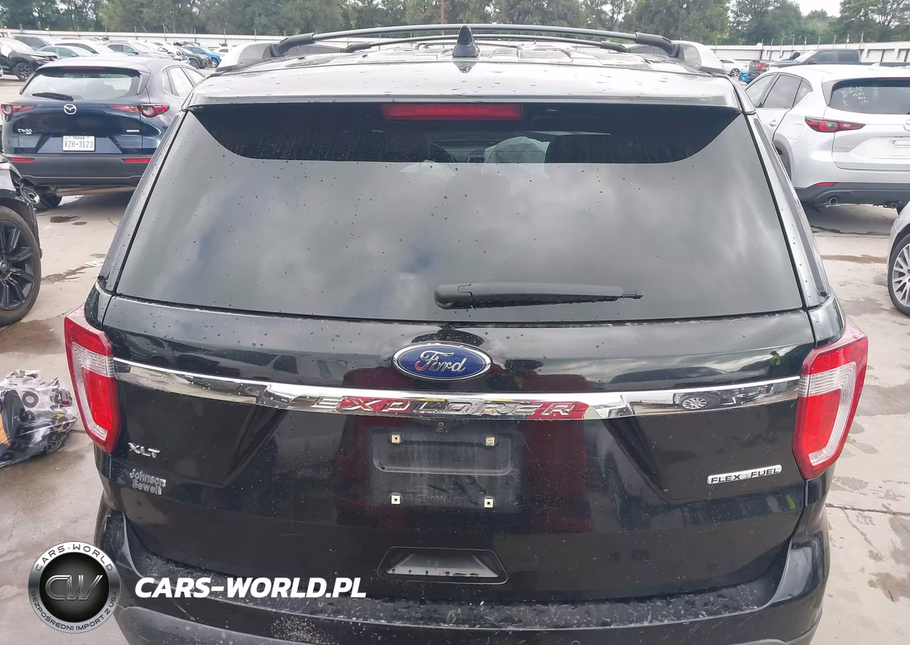 2016 Ford Explorer Xlt VIN:1FM5K7D84GGA84961 - 17