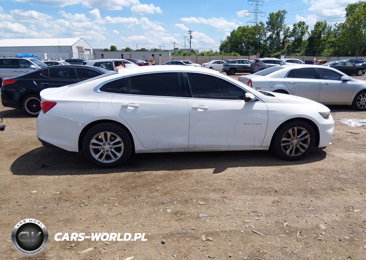 2018 Chevrolet Malibu Lt VIN:1G1ZD5ST1JF271821 - 13