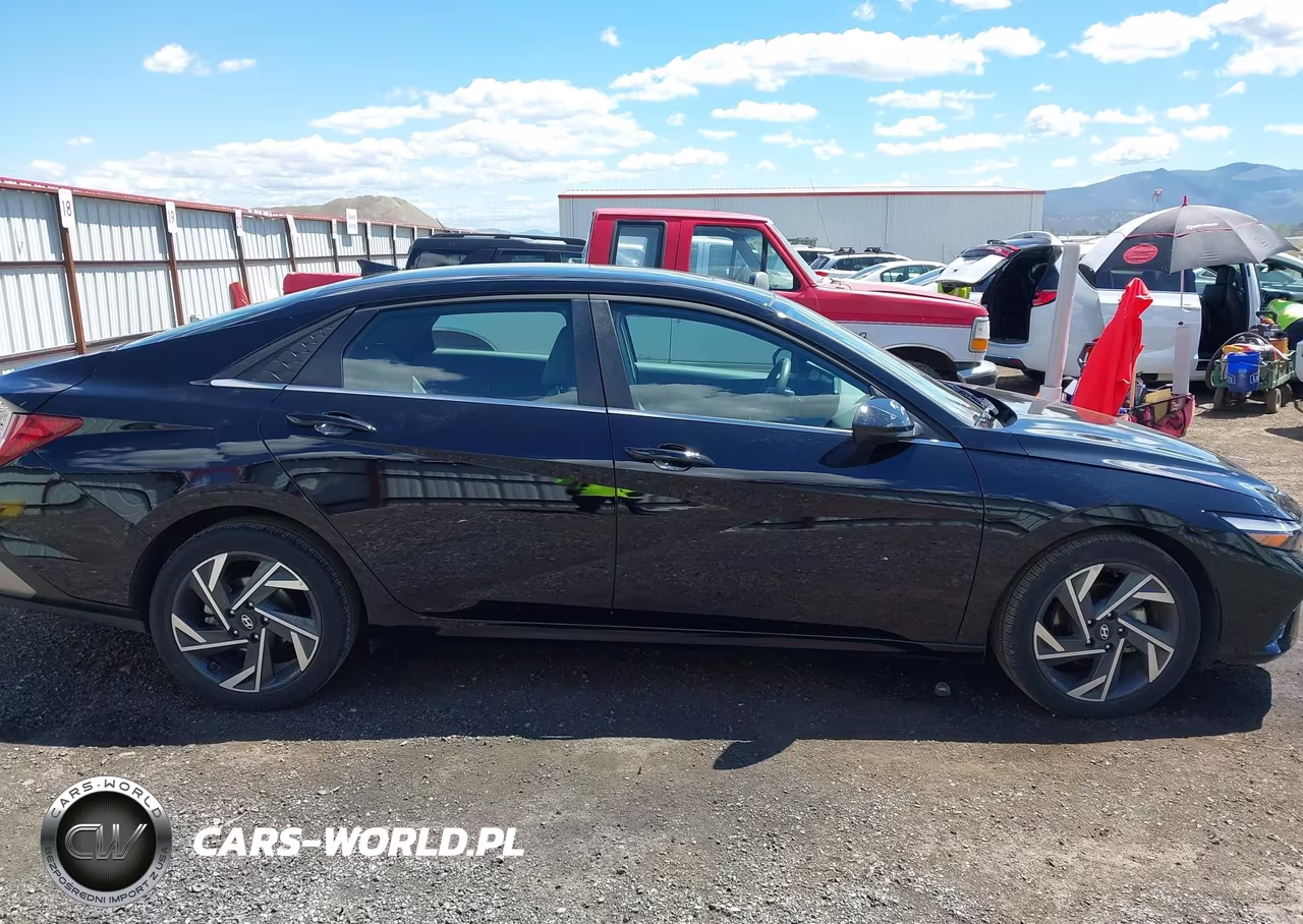 2025 Hyundai Elantra Sel Convenience VIN:KMHLS4DG1SU024823 - 13