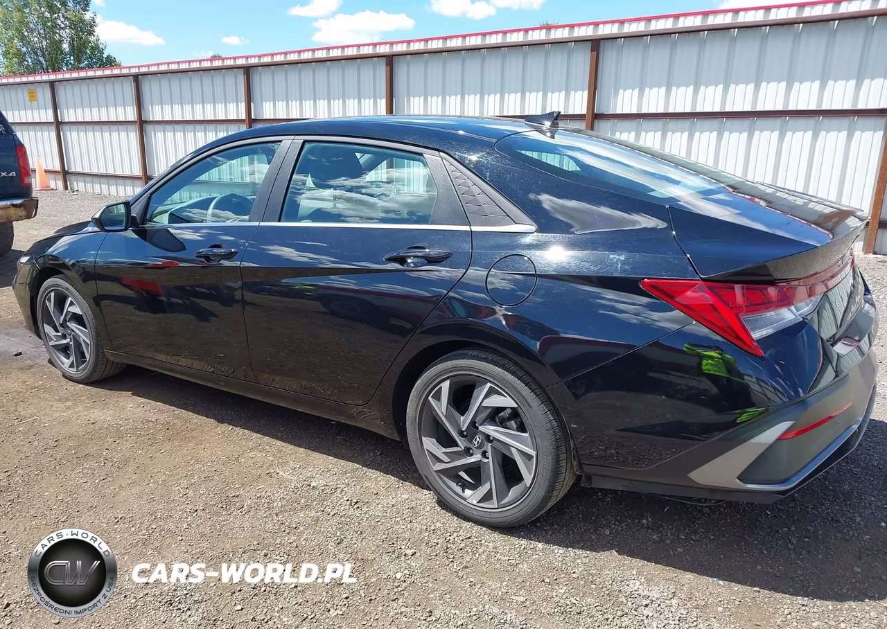 2025 Hyundai Elantra Sel Convenience VIN:KMHLS4DG1SU024823 - 3