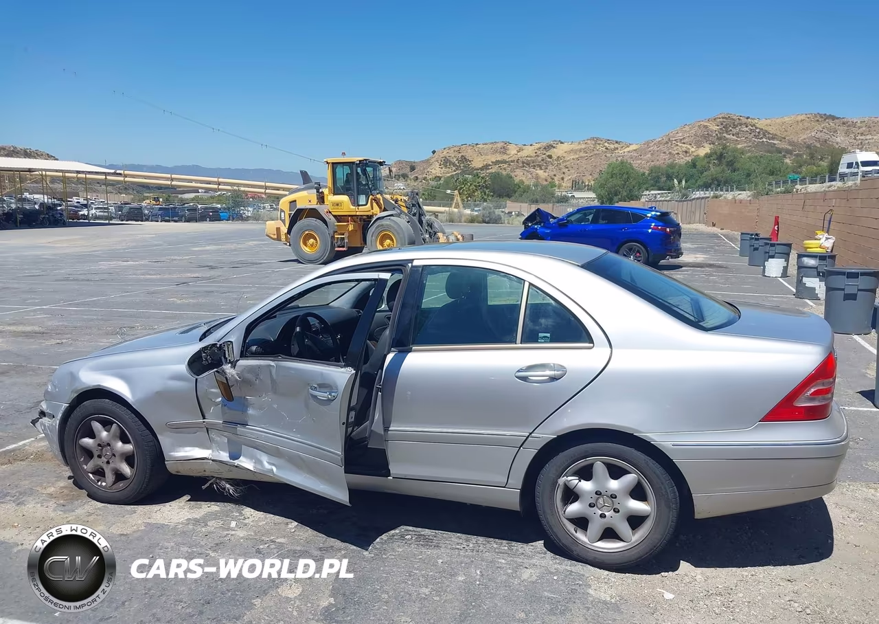 2004 Mercedes-Benz C 240 VIN:WDBRF61J94F530341 - 15