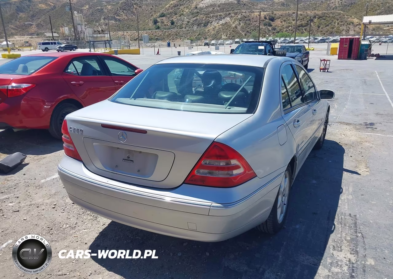 2004 Mercedes-Benz C 240 VIN:WDBRF61J94F530341 - 4