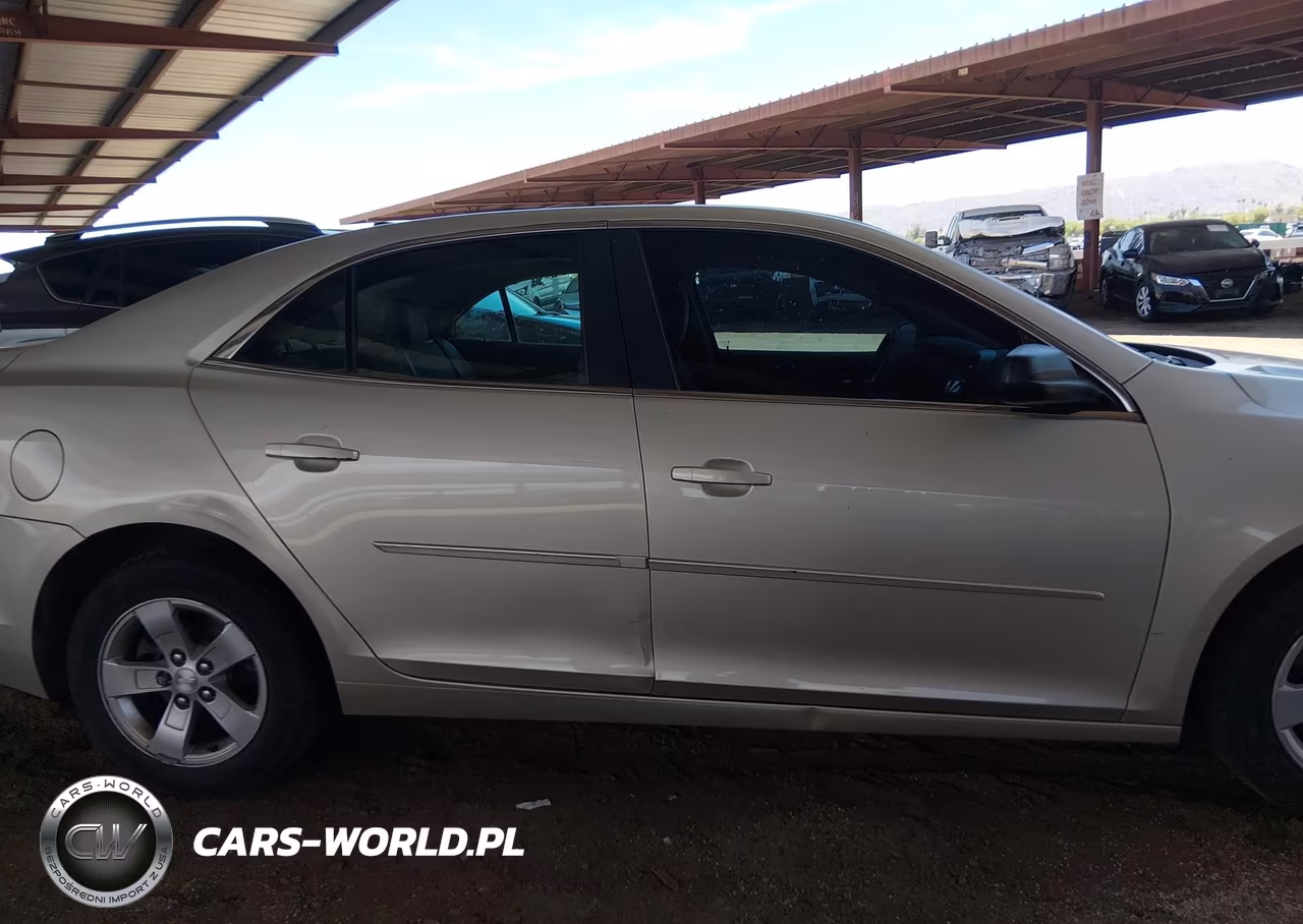 2013 Chevrolet Malibu 1Ls VIN:1G11B5SA1DF352565 - 13