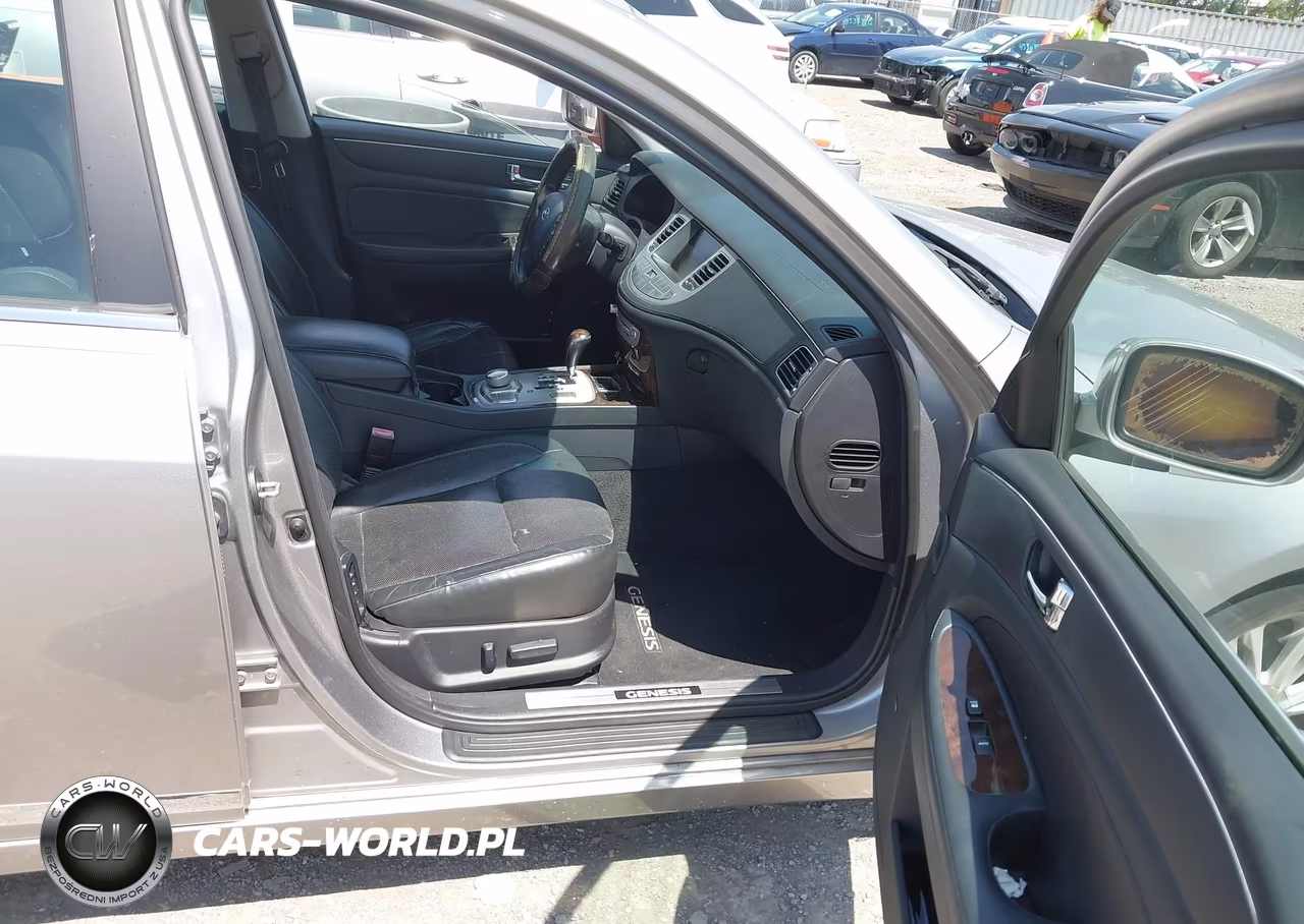 2009 Hyundai Genesis 4.6 VIN:KMHGC46F29U055298 - 5