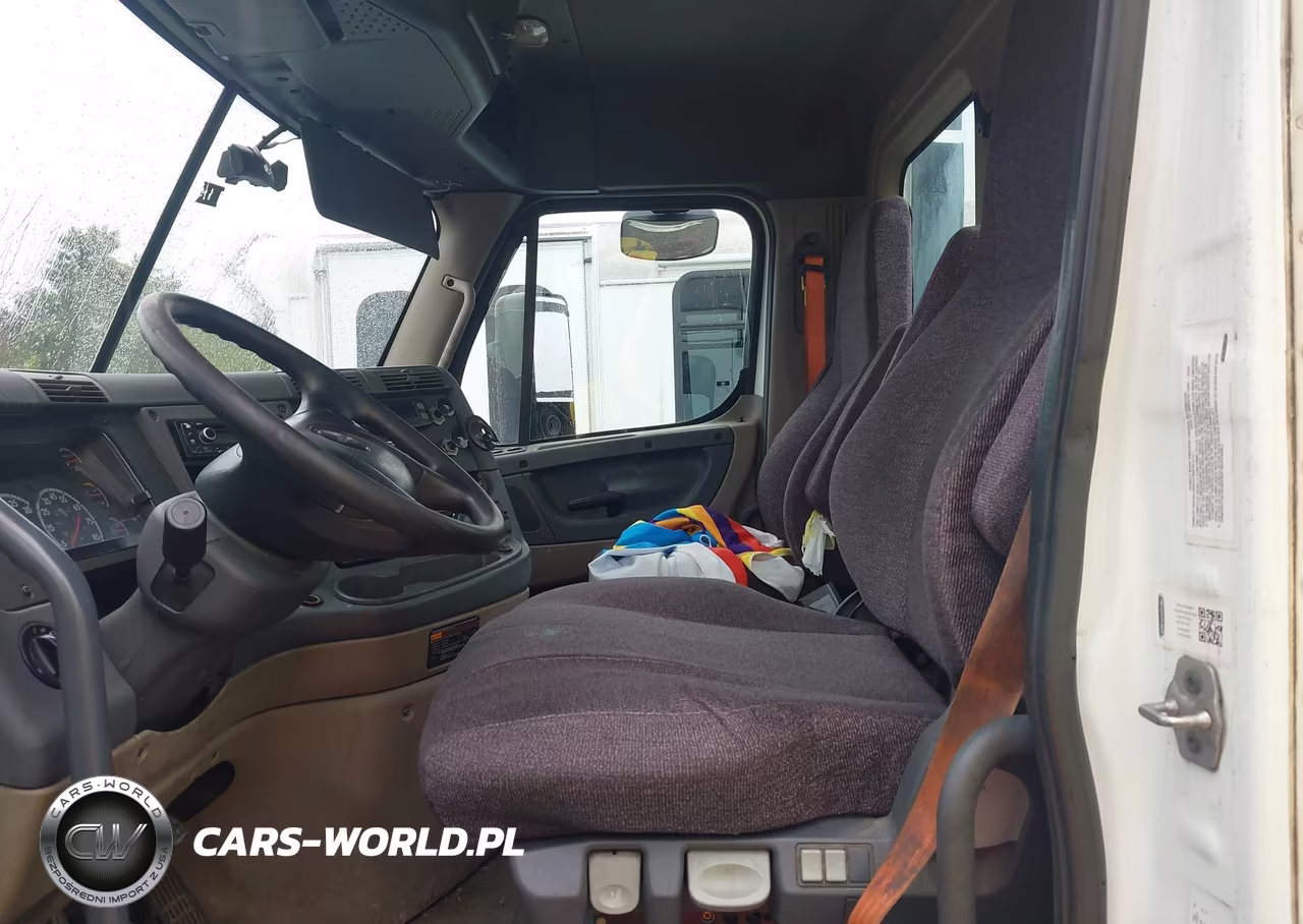 2017 Freightliner Cascadia 125 VIN:1FUJGEBGXHLHX7265 - 6