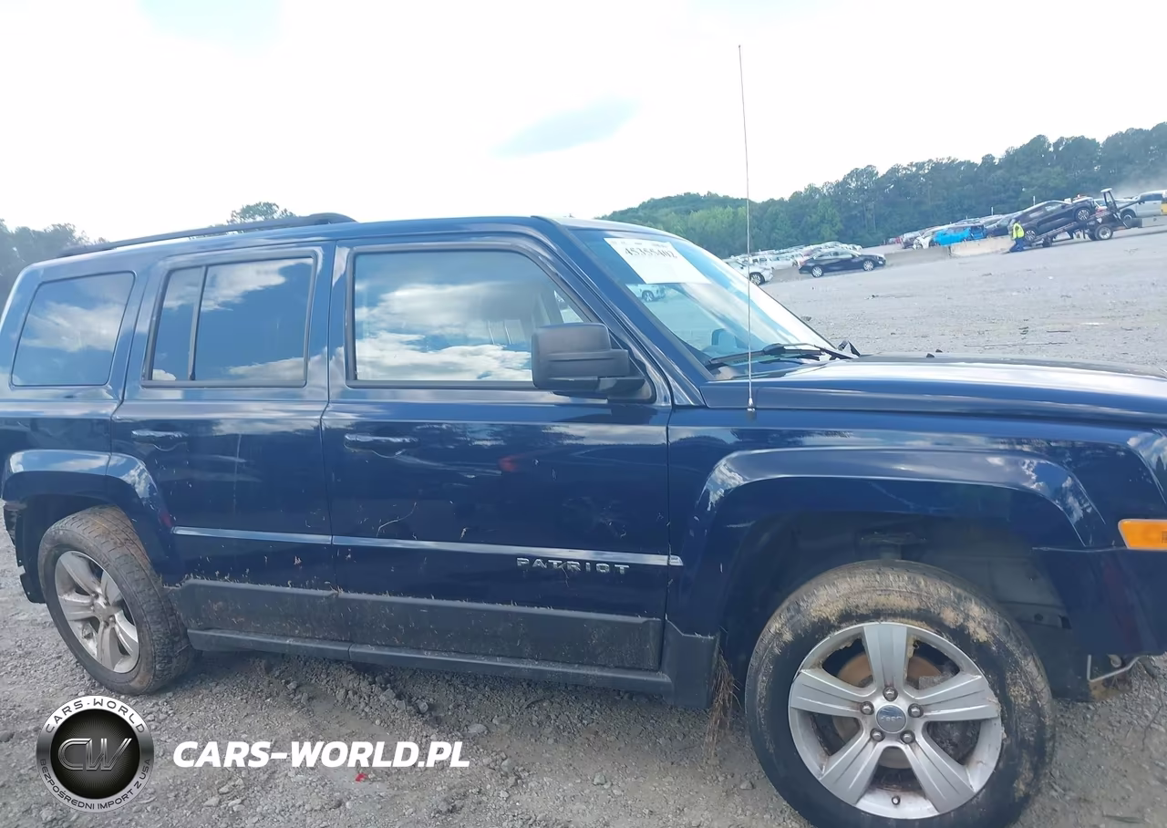 2016 Jeep Patriot Latitude VIN:1C4NJRFBXGD664244 - 13