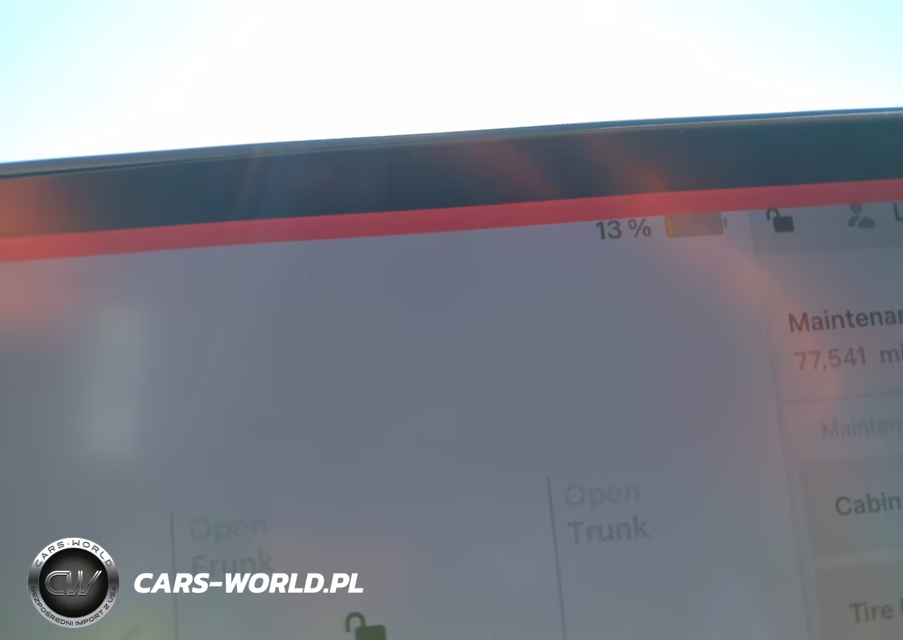 2018 Tesla Model 3 Long Range-Performance VIN:5YJ3E1EB9JF181987 - 17