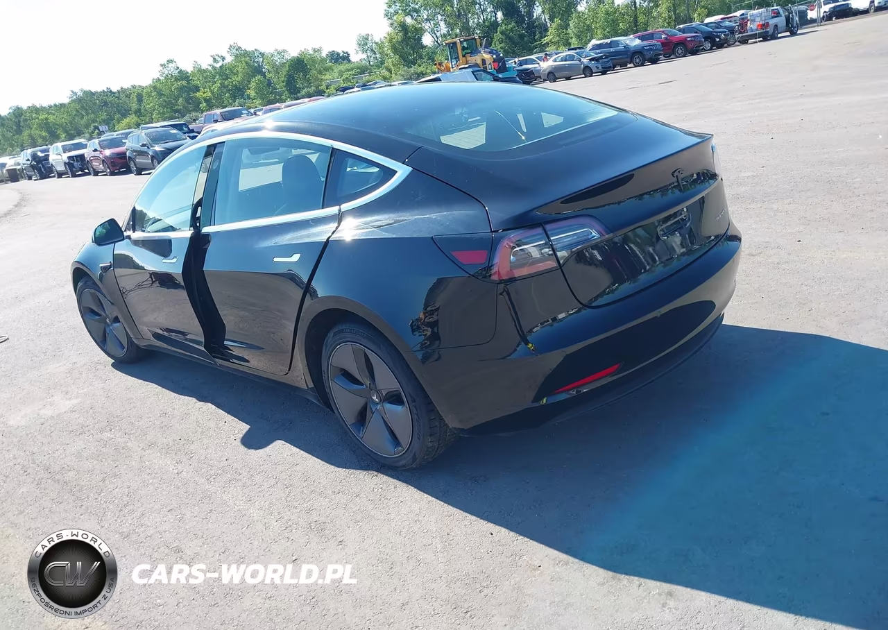 2018 Tesla Model 3 Long Range-Performance VIN:5YJ3E1EB9JF181987 - 3