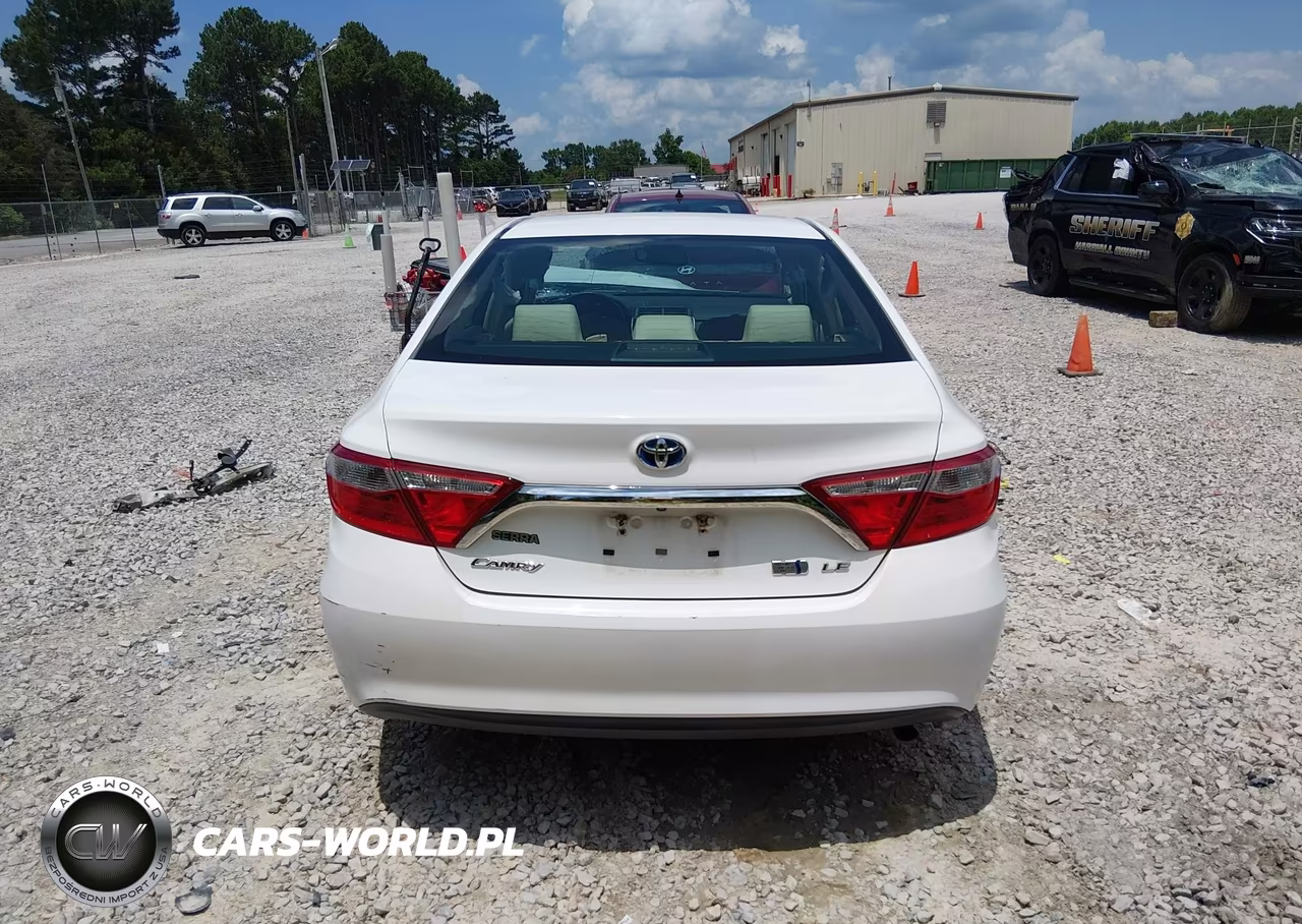 2016 Toyota Camry Hybrid Le VIN:4T1BD1FK4GU196700 - 16