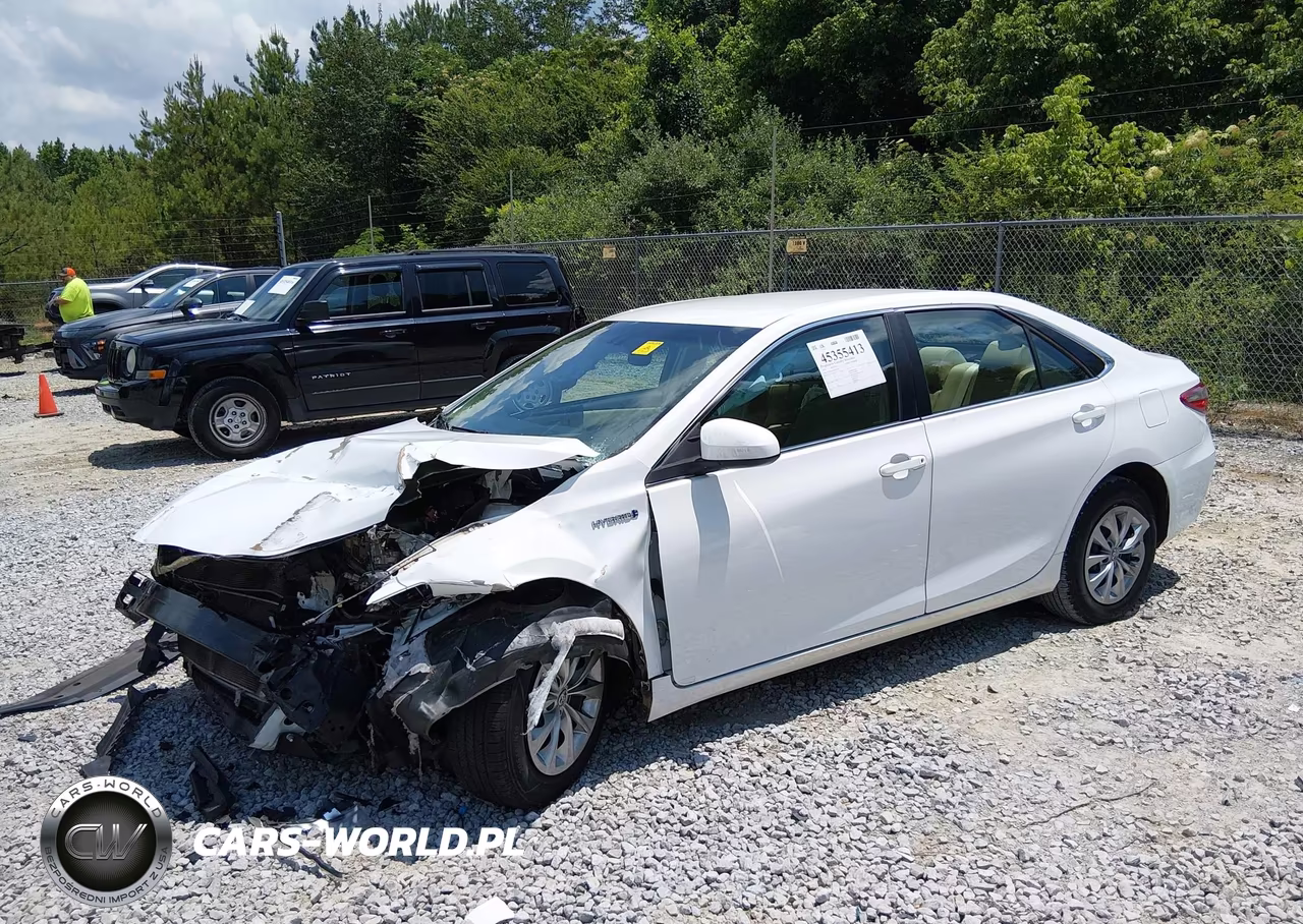 2016 Toyota Camry Hybrid Le VIN:4T1BD1FK4GU196700 - 2