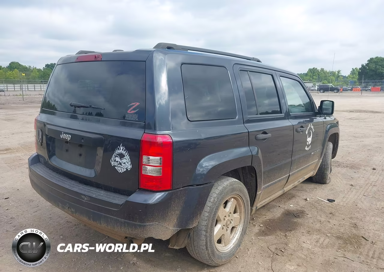 2016 Jeep Patriot Sport VIN:1C4NJPBA9GD536272 - 4