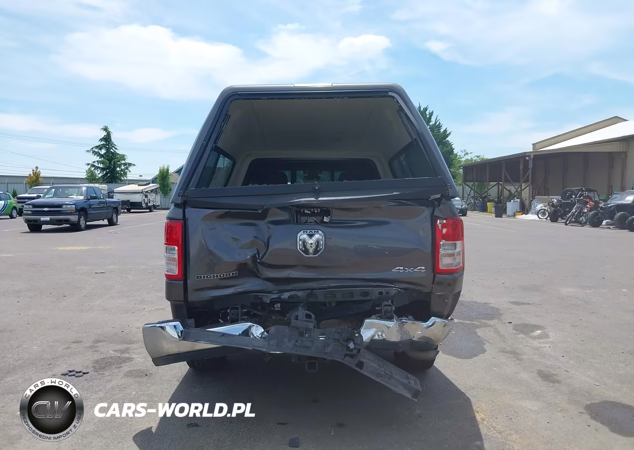 2021 Ram 1500 Big Horn 4X4 6'4 Box VIN:1C6RRFMG9MN618506 - 16