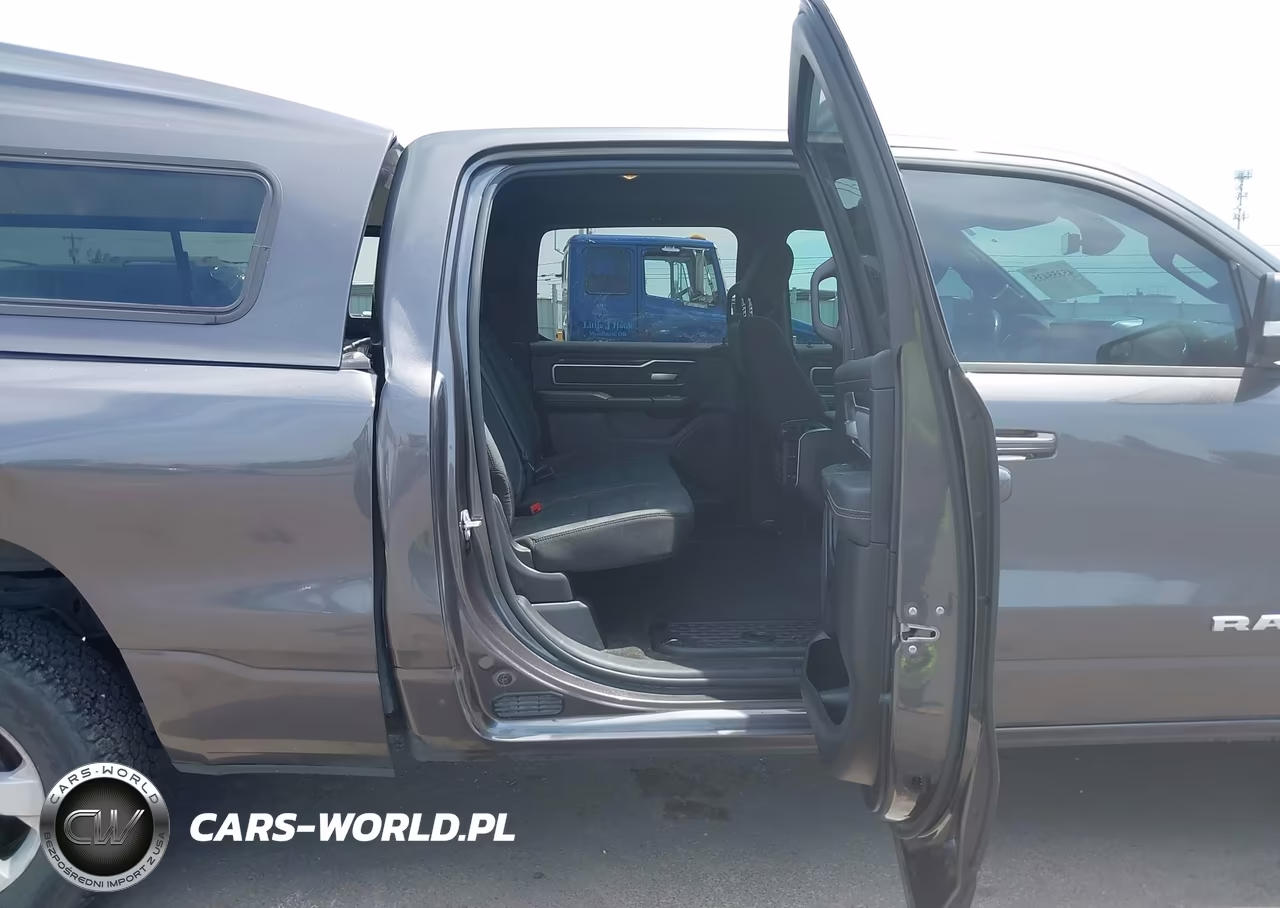2021 Ram 1500 Big Horn 4X4 6'4 Box VIN:1C6RRFMG9MN618506 - 8