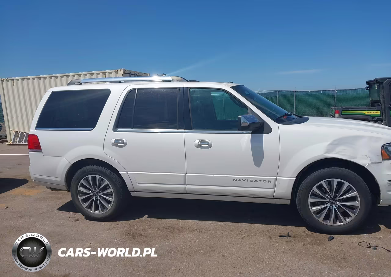 2015 Lincoln Navigator VIN:5LMJJ2JT6FEJ05474 - 13